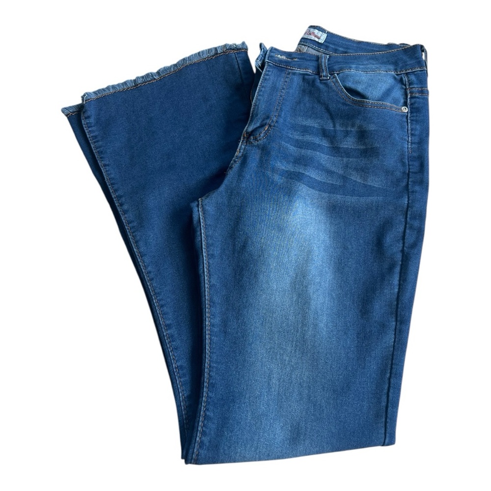 RED Bottoms Women's Blue Jeans Size 13 / Long 31.